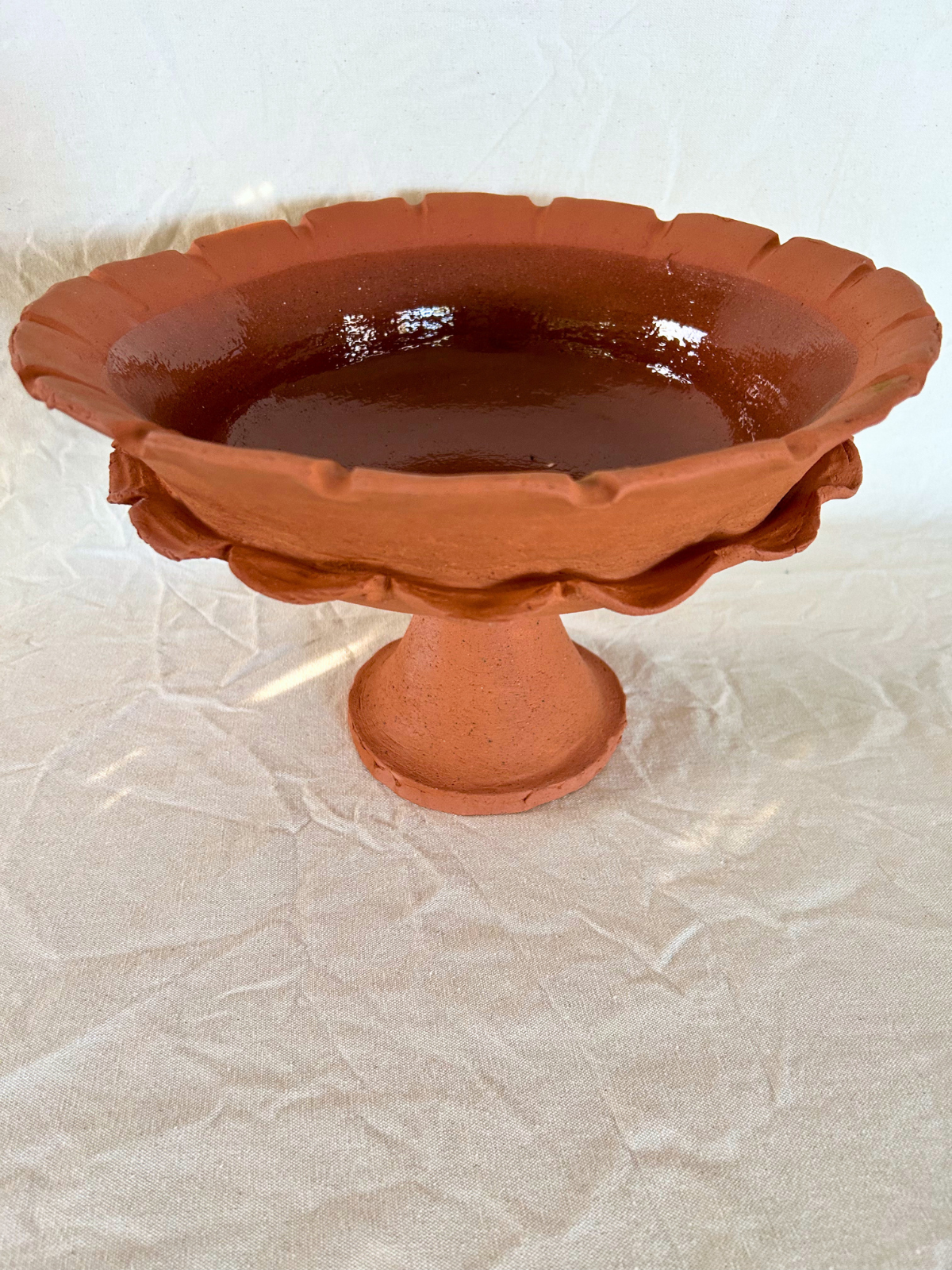 RUSTIC CONVOLUTED DOUBLE BOWL