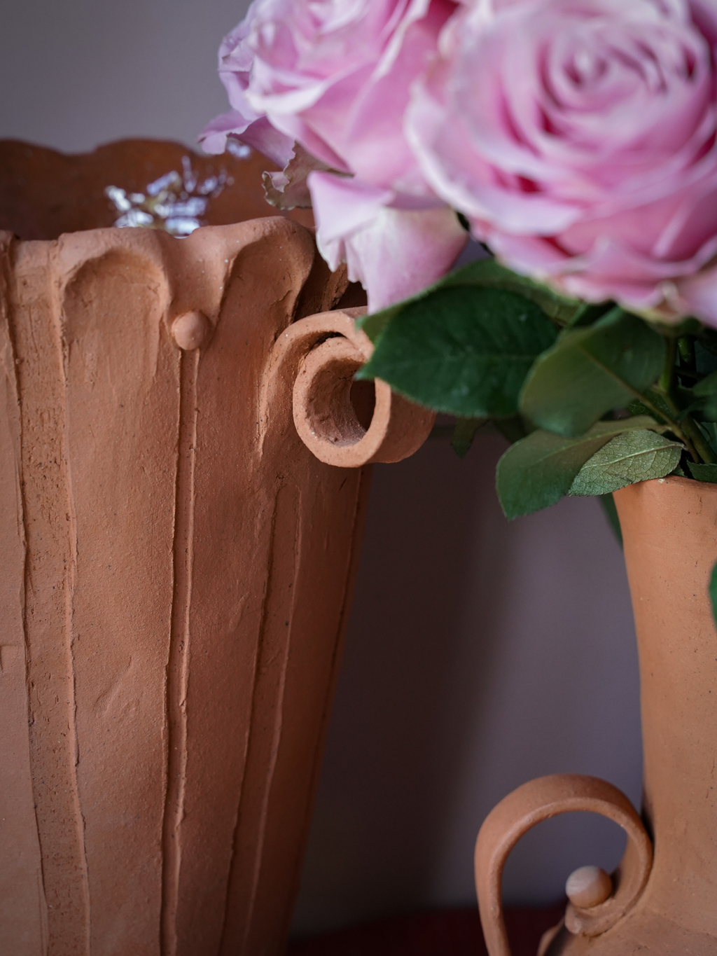 TRUMPET FLOWER VESSEL